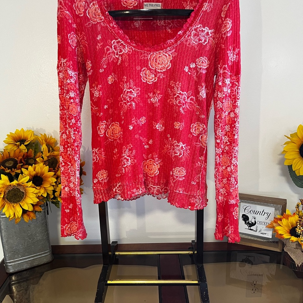 We The Free Red Floral Scoop-Neck Long Sleeve Top